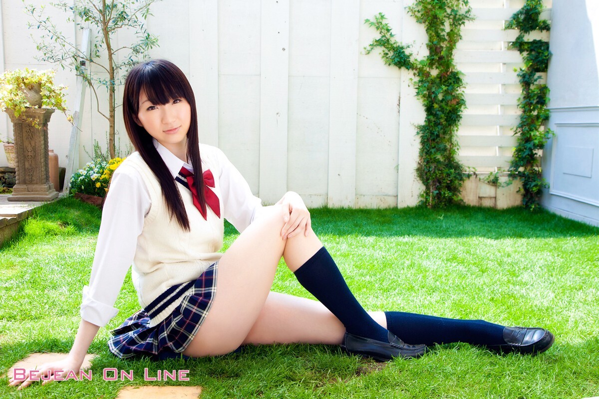 私立Bejean女学館 Kana Arai 荒井嘉奈 Bejean On Line201207月号